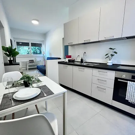 The Charming - Few Steps From The Lake! * Λουγκάνο