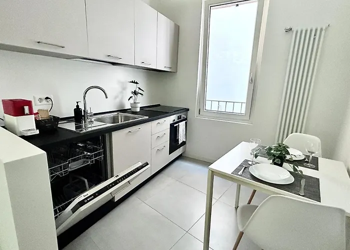 Apartament The Charming - Few Steps From The Lake!